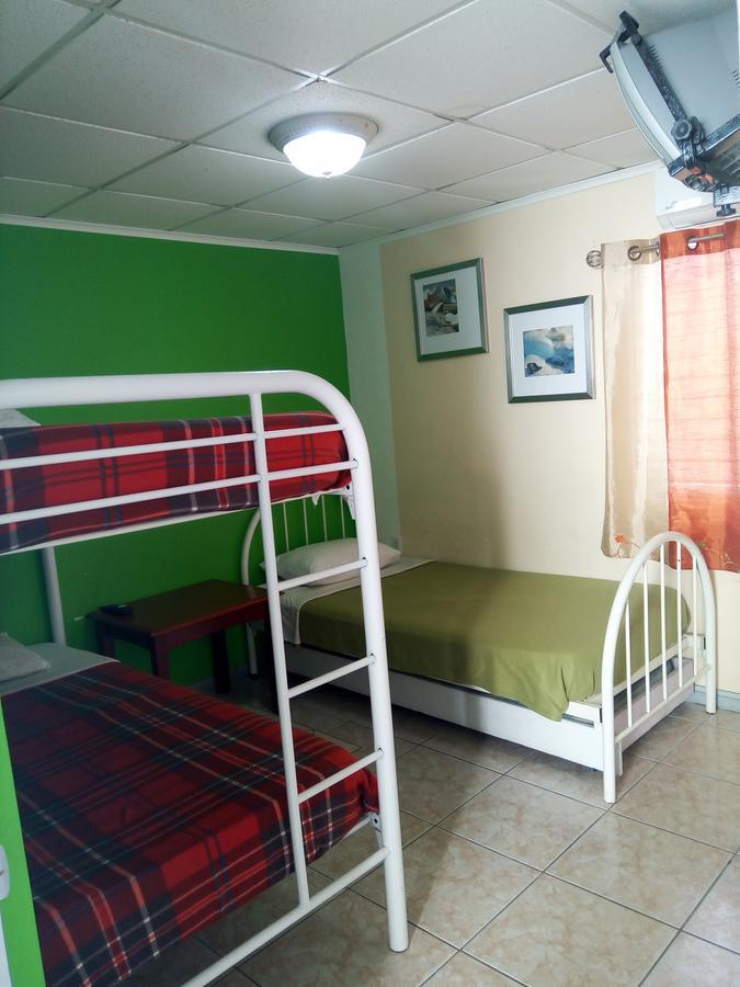 Hostel Room Aruba Oranjestad Extérieur photo